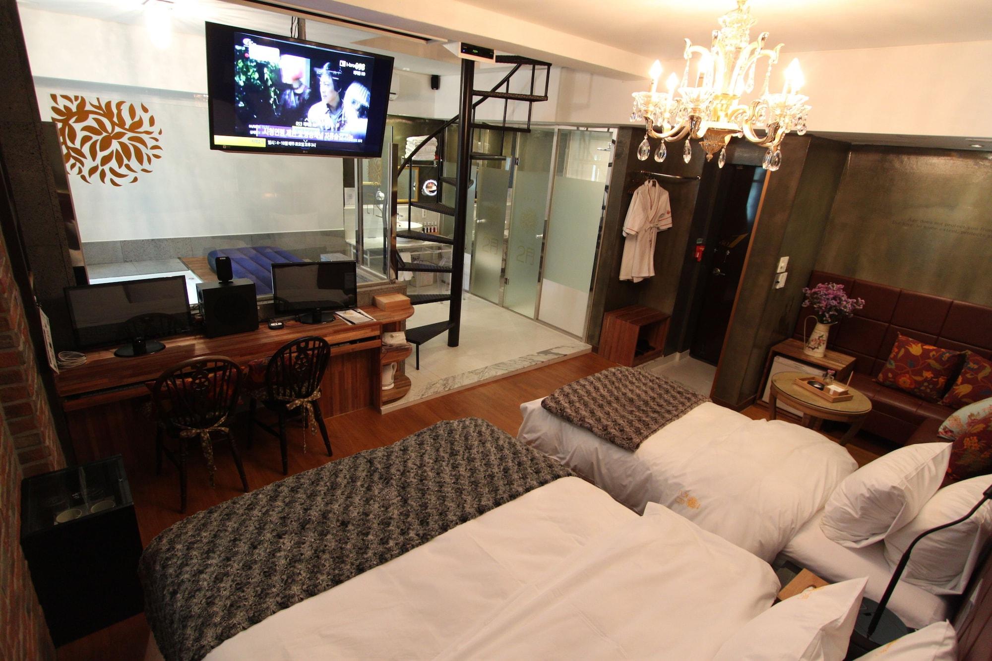 February Hotel Apsan Тегу Екстер'єр фото