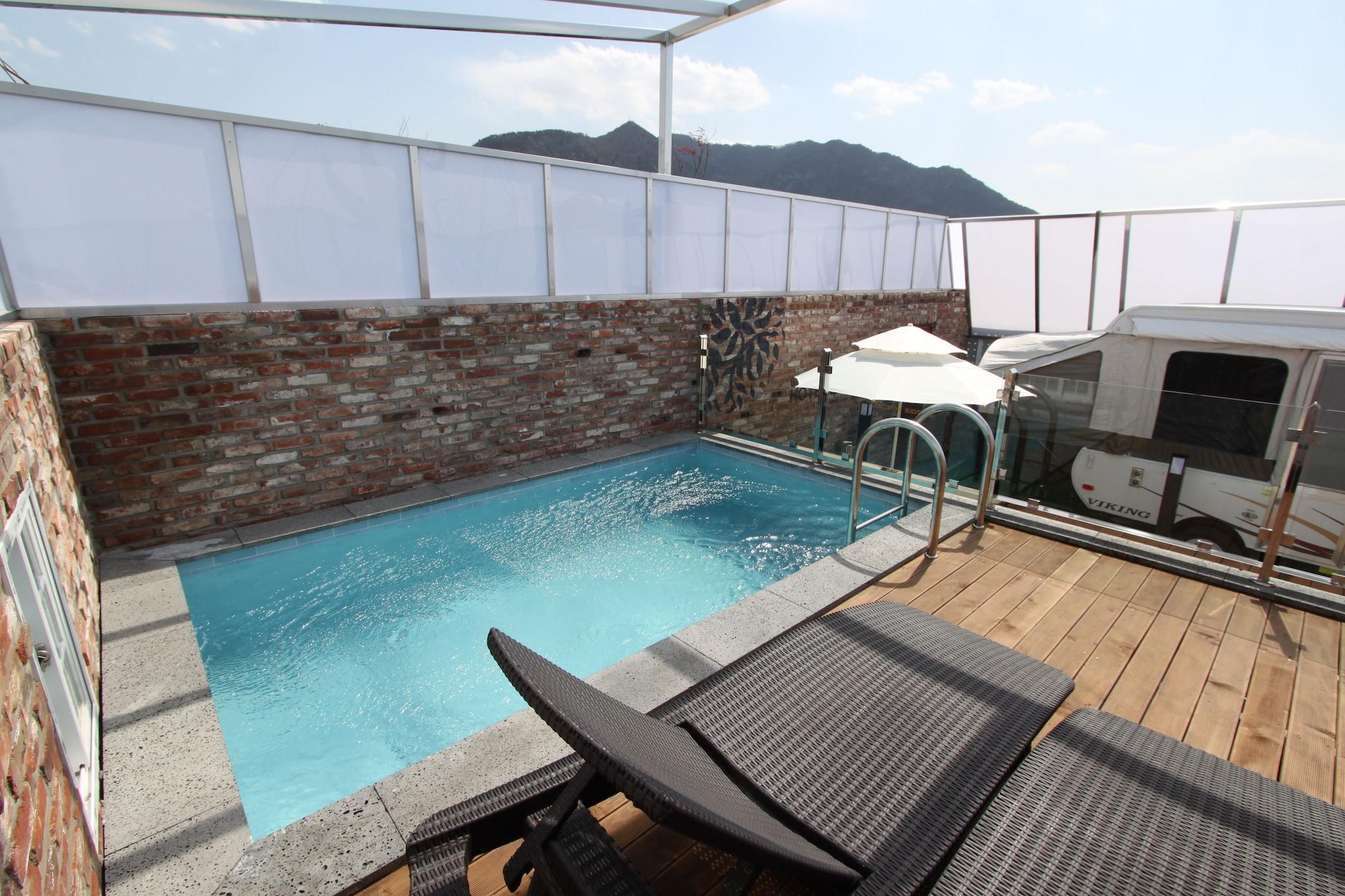 February Hotel Apsan Тегу Екстер'єр фото