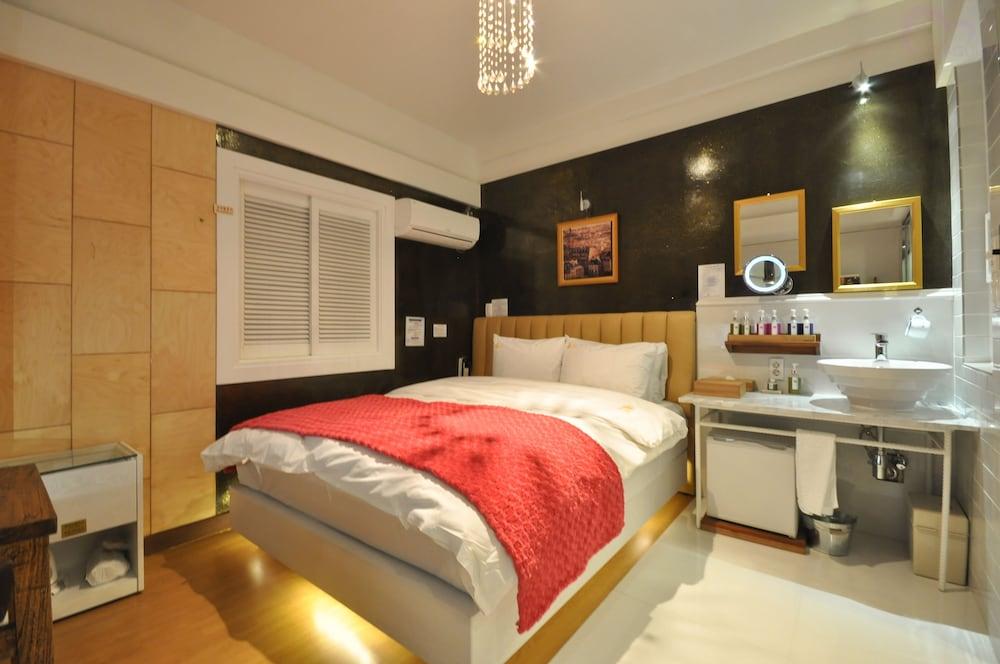 February Hotel Apsan Тегу Екстер'єр фото