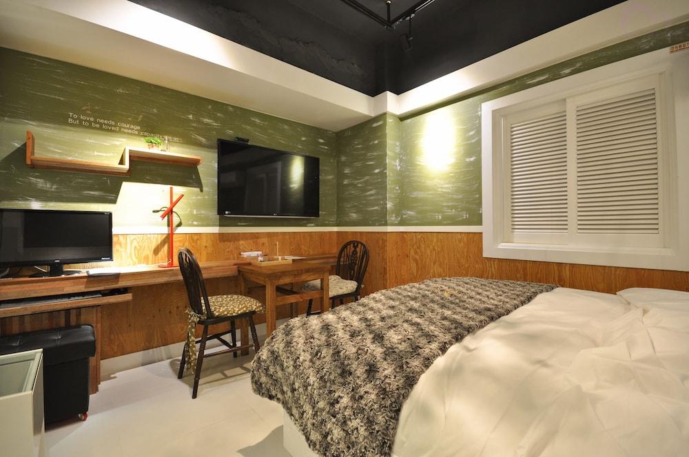 February Hotel Apsan Тегу Екстер'єр фото