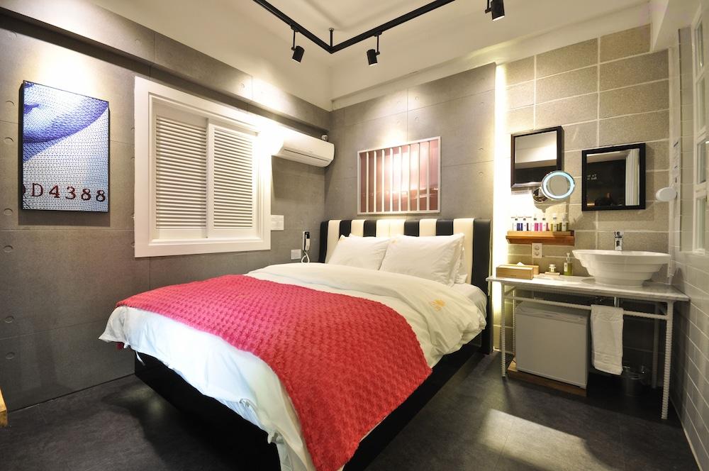 February Hotel Apsan Тегу Екстер'єр фото