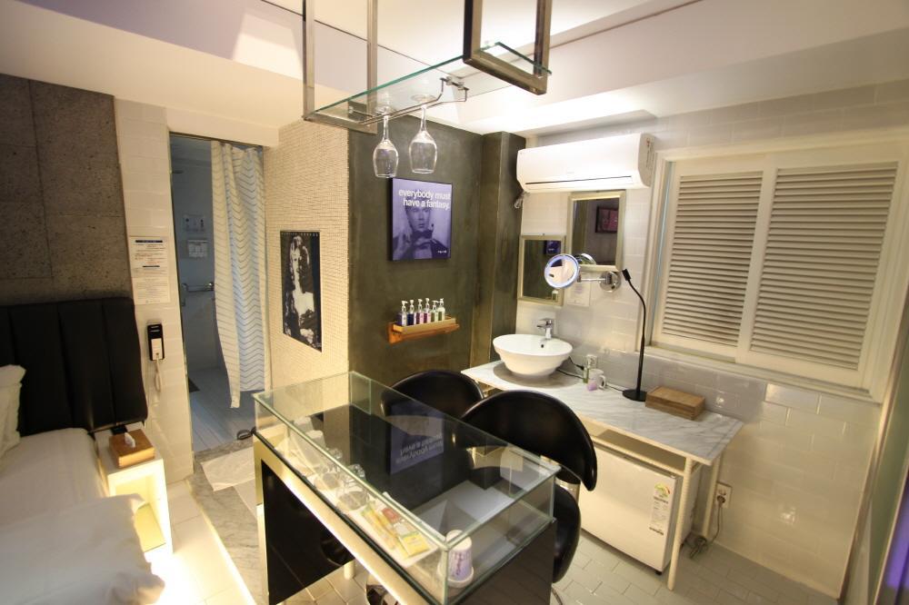 February Hotel Apsan Тегу Екстер'єр фото