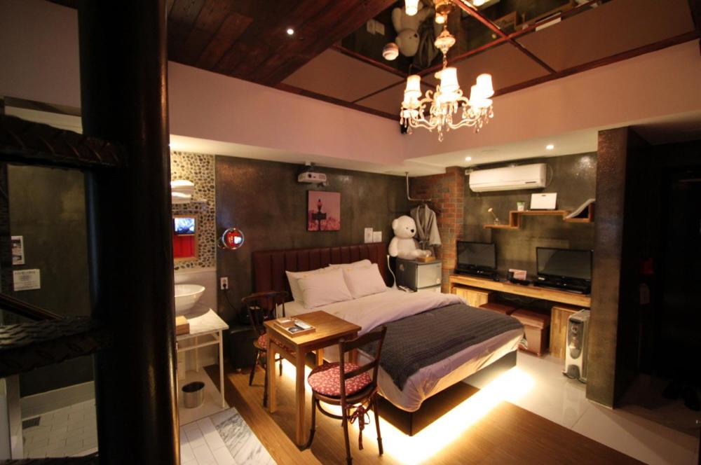 February Hotel Apsan Тегу Екстер'єр фото