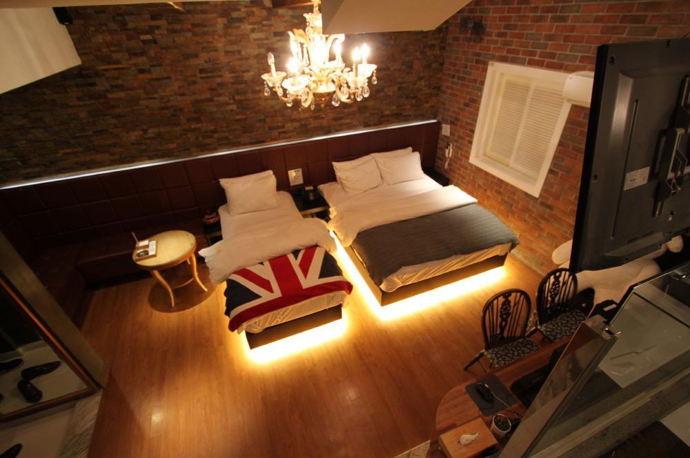 February Hotel Apsan Тегу Екстер'єр фото