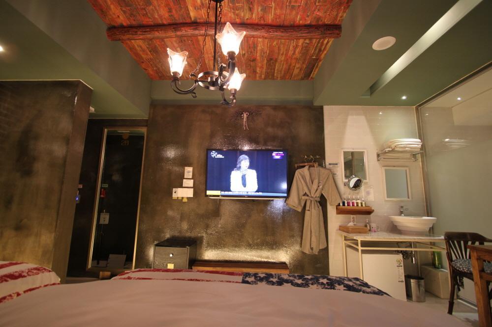 February Hotel Apsan Тегу Екстер'єр фото