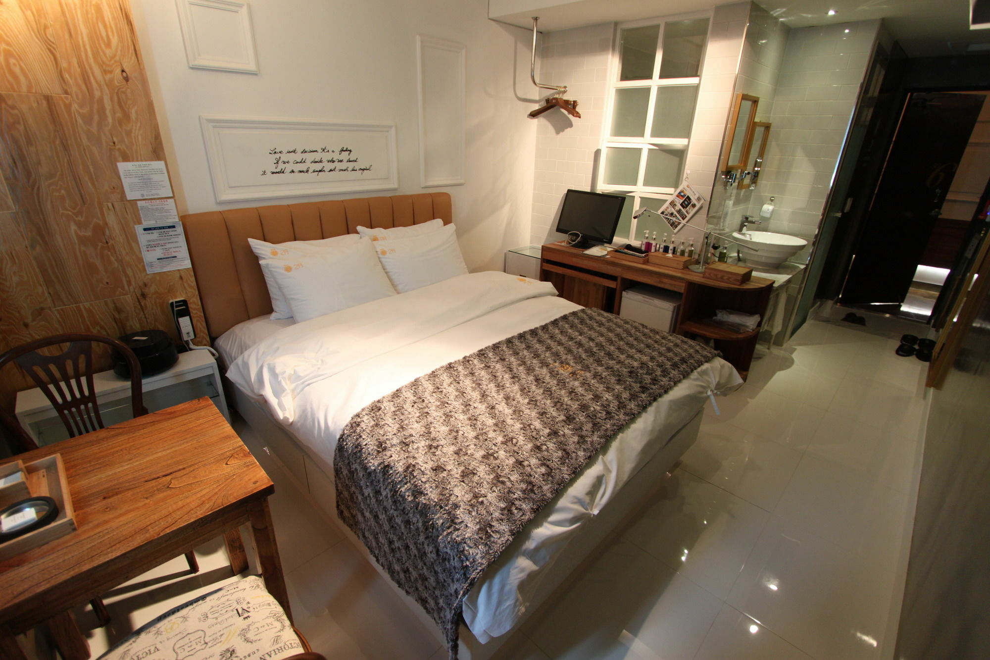 February Hotel Apsan Тегу Екстер'єр фото